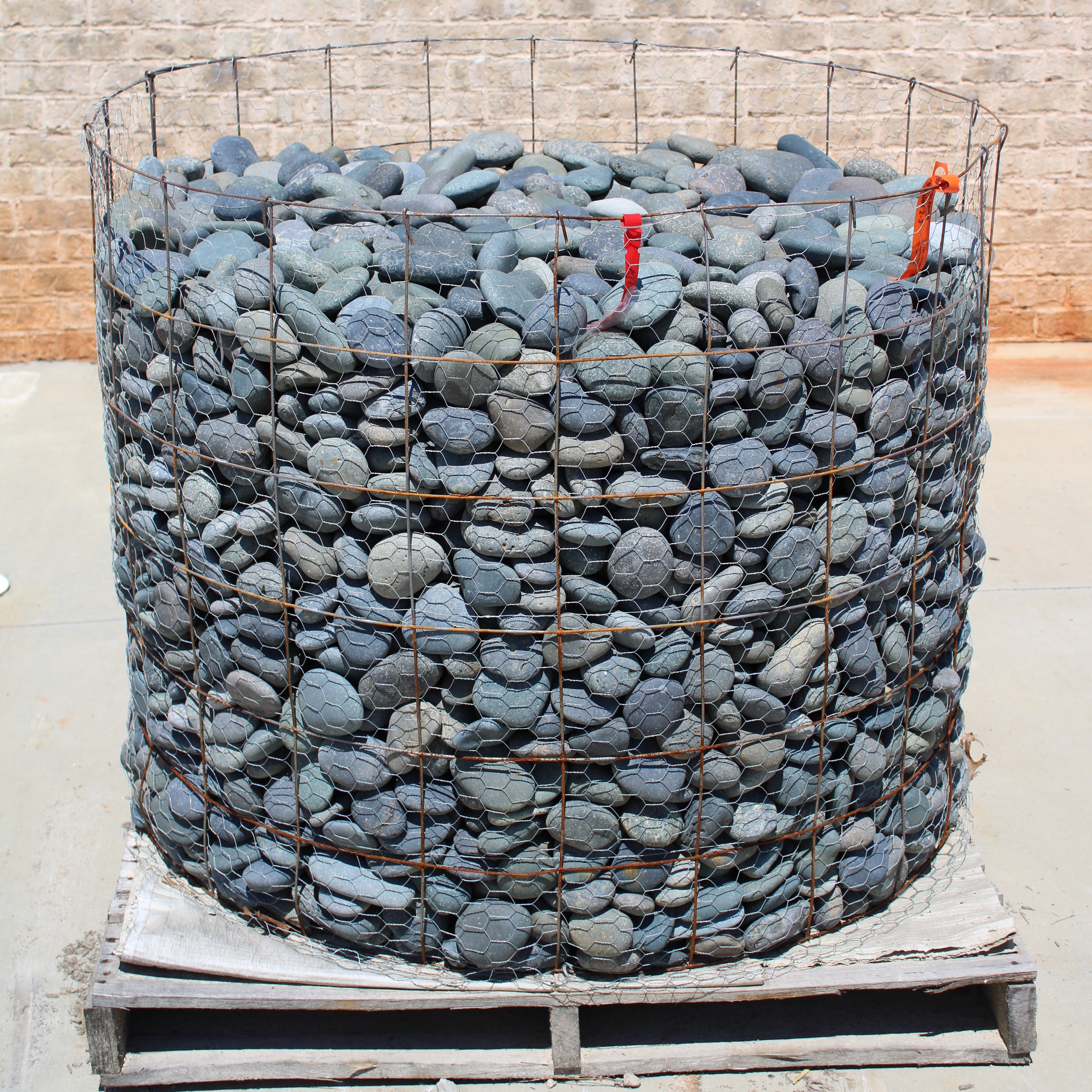 MEXICAN BEACH PEBBLES-BLK 2-3 INCH